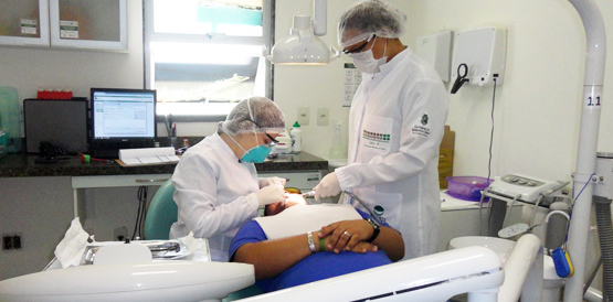 OdontoTop inaugura Hospital do Dente em Cascavel