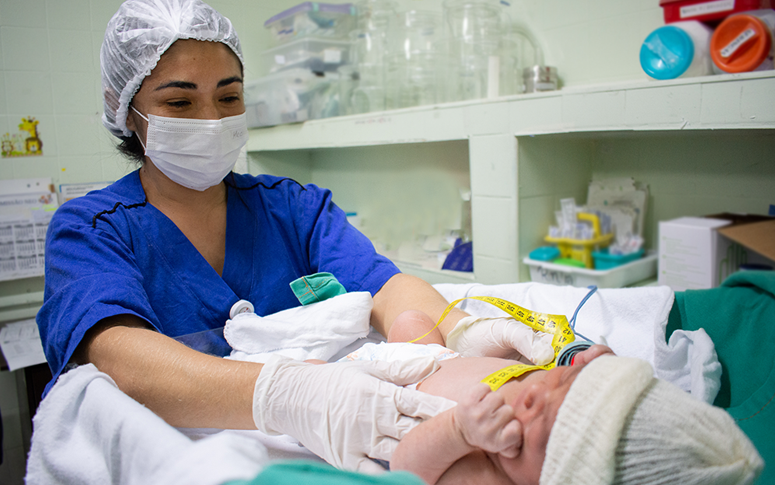 Pós-parto: o percurso dos cuidados com puérperas e recém-nascidos no HGCC -  Secretaria da Saúde do Ceará