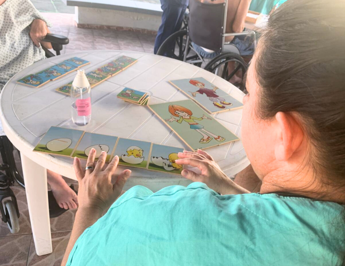 Jogos como xadrez e quebra-cabeça ajudam na reabilitação de pacientes ...