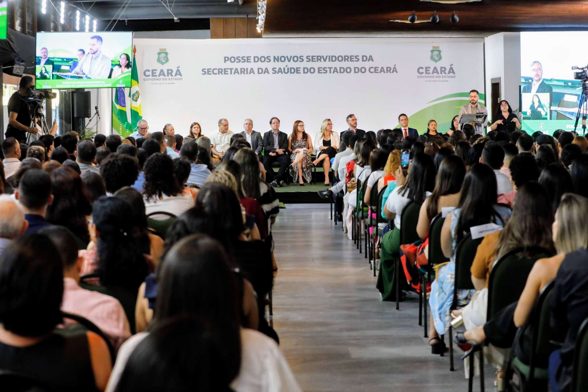 Novos servidores da Saúde tomam posse nesta segunda-feira (26)