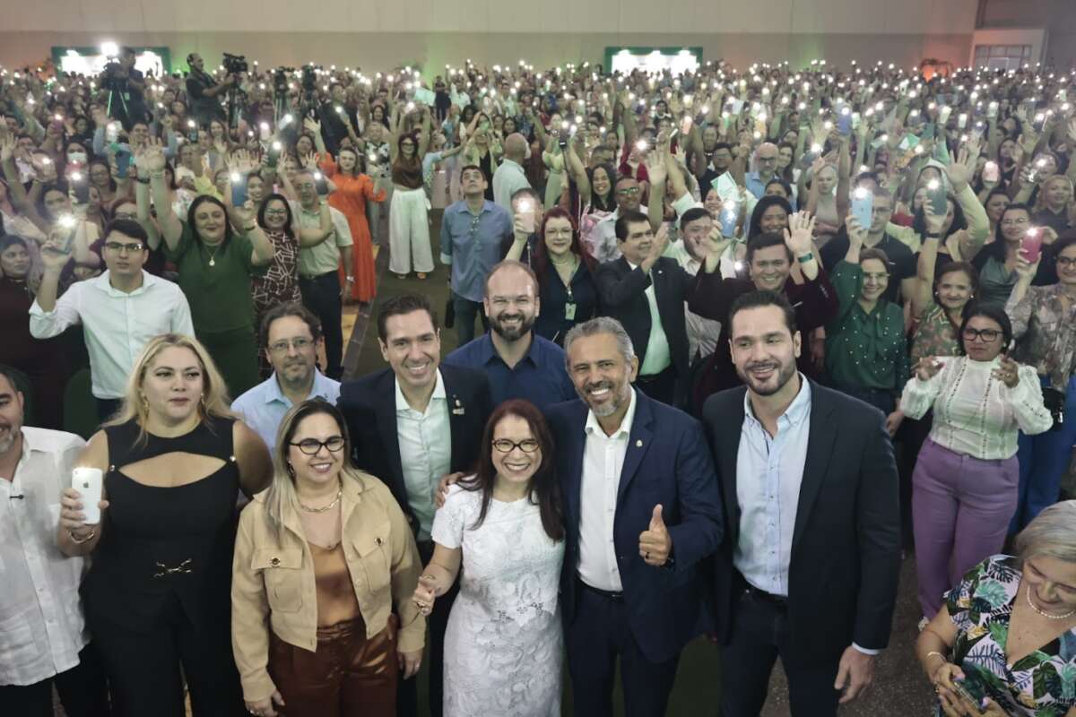 Governo do Ceará amplia equipes de saúde com mais 856 servidores empossados